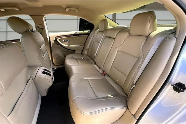 Used 2013 Silver Ford Limited image 25