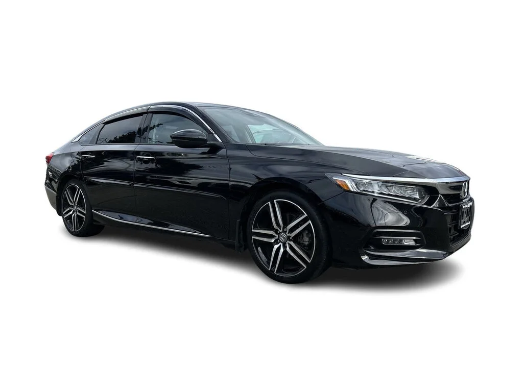 Used 2018  Honda Sedan 1.5T Touring CVT One Owner   No Reported Acc image 17