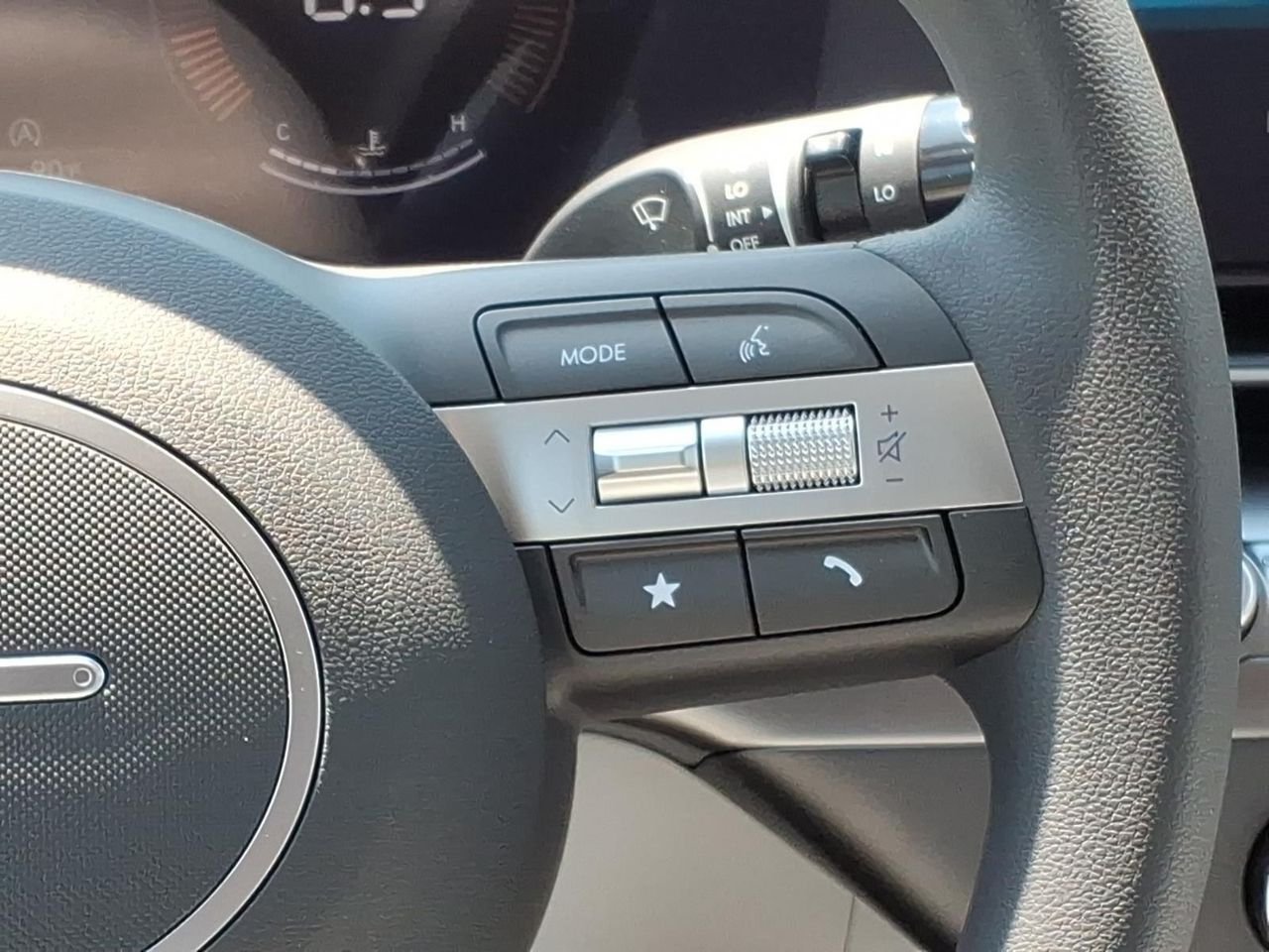 New 2026 Cyber Gray Metallic Hyundai SE FWD image 20