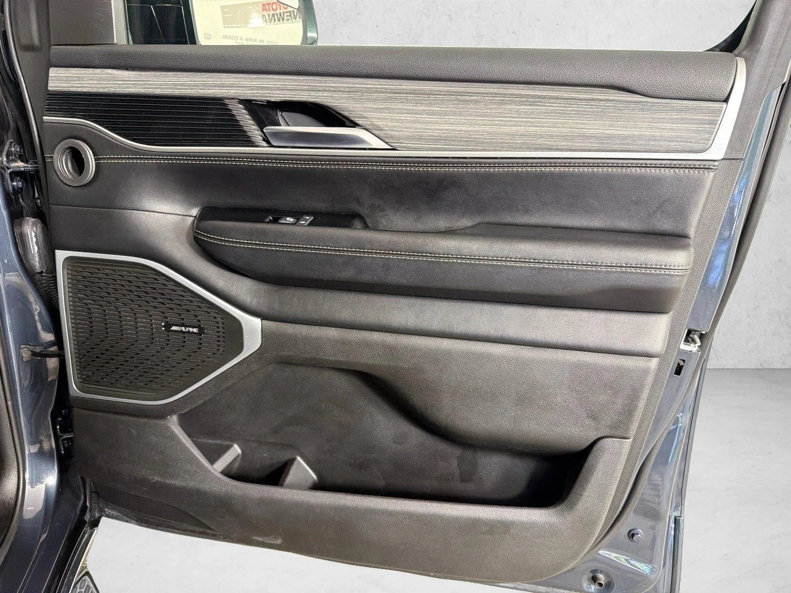 Used 2024 River Rock Jeep Series II image 15