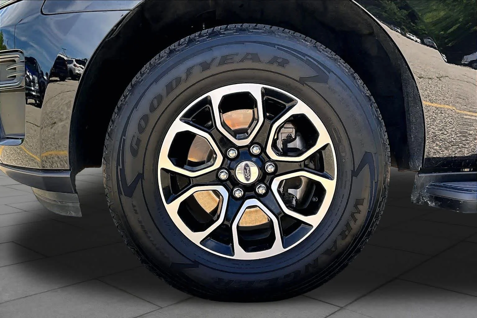 Certified Used 2024 Agate Black Metallic Ford XLT image 11