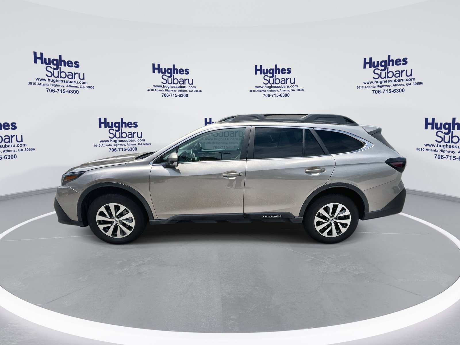 2020 Subaru Outback Premium's photo