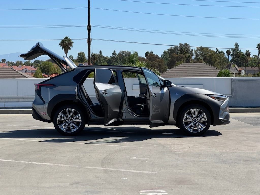 Certified Used 2023 Carbon Subaru Limited image 28