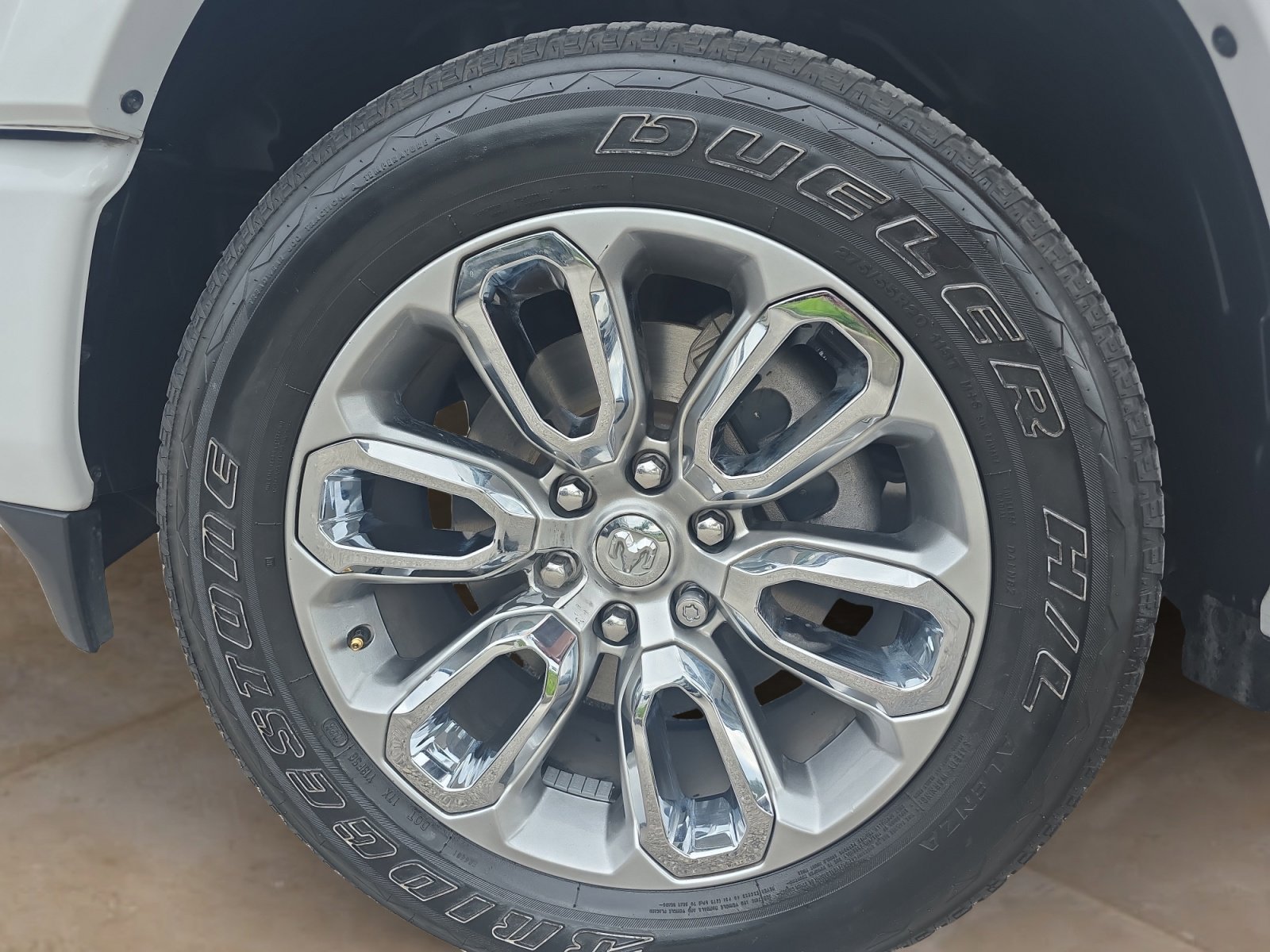 Used 2022 Bright White Clearcoat Ram Laramie image 27