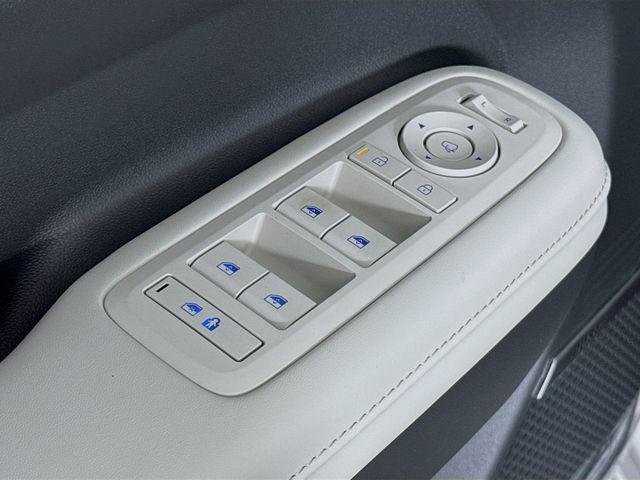 New 2026 White Hyundai Calligraphy FWD image 33
