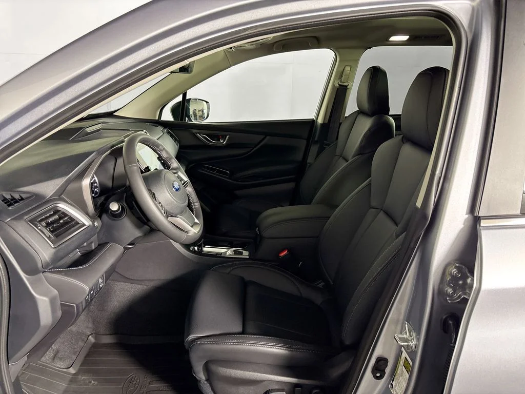 New 2026 ICE SILVER METALLIC Subaru Limited 7-Passenger image 11