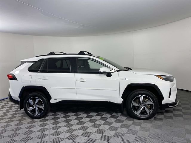 Used 2024 White Toyota SE image 10