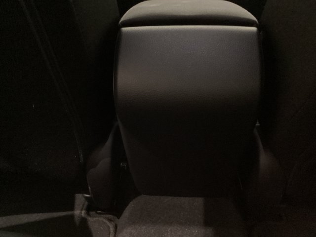 Used 2024  Honda LX image 19