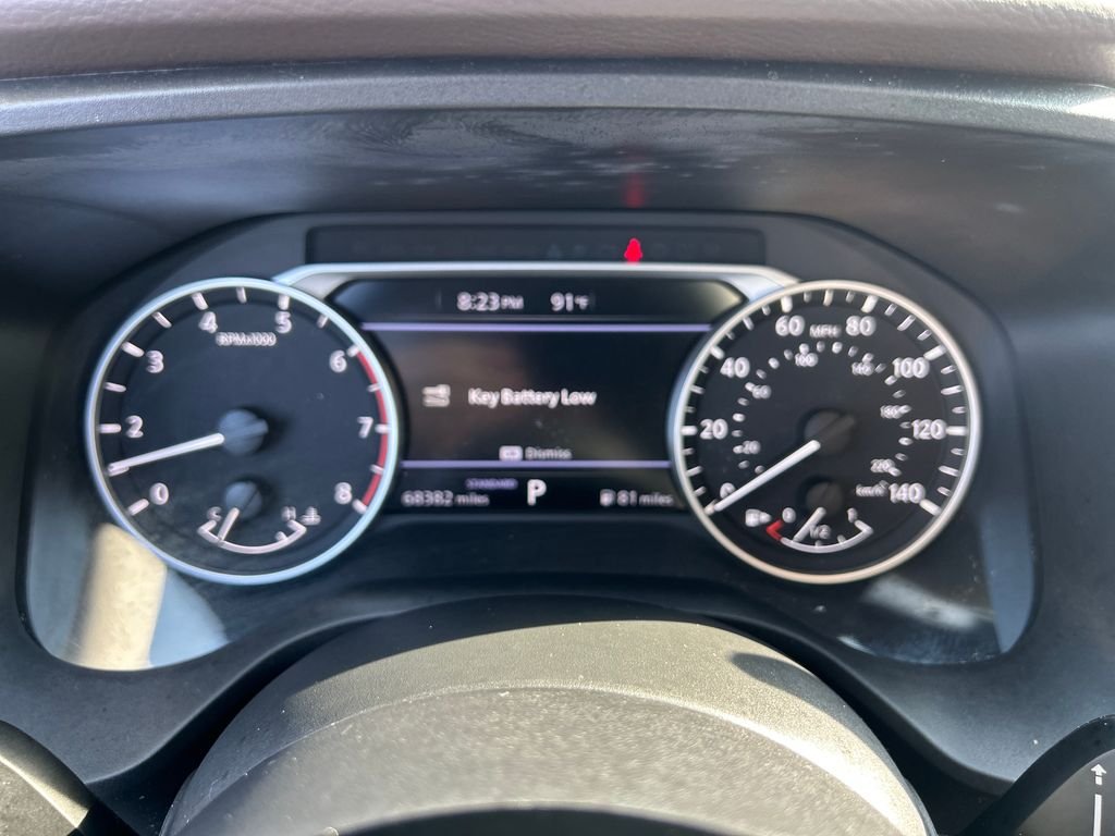 Used 2023 White Nissan SL image 17