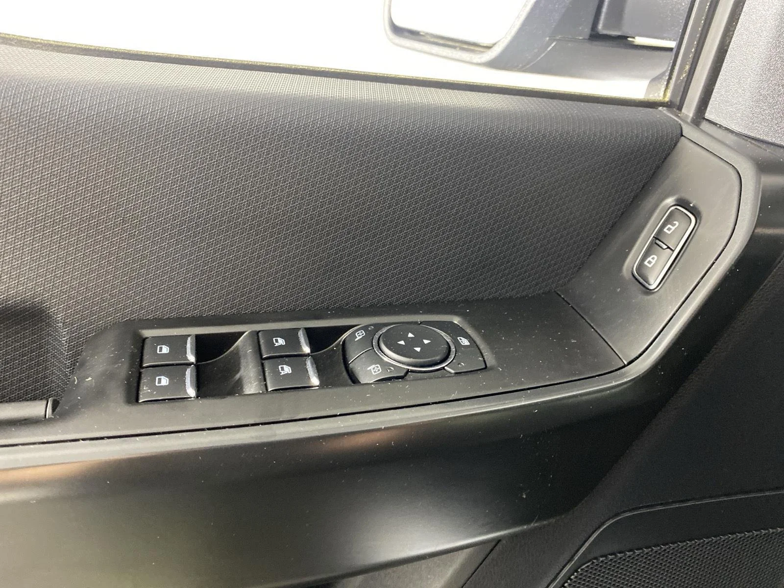 Used 2023 Oxford White Ford XL image 21