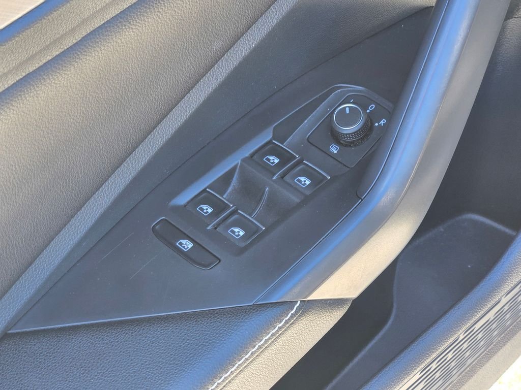 2024 Volkswagen Jetta SE - Photo 23