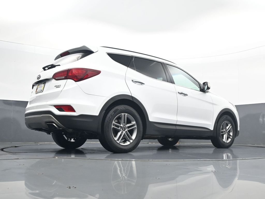 Used 2018 White Hyundai 2.4 Base image 25