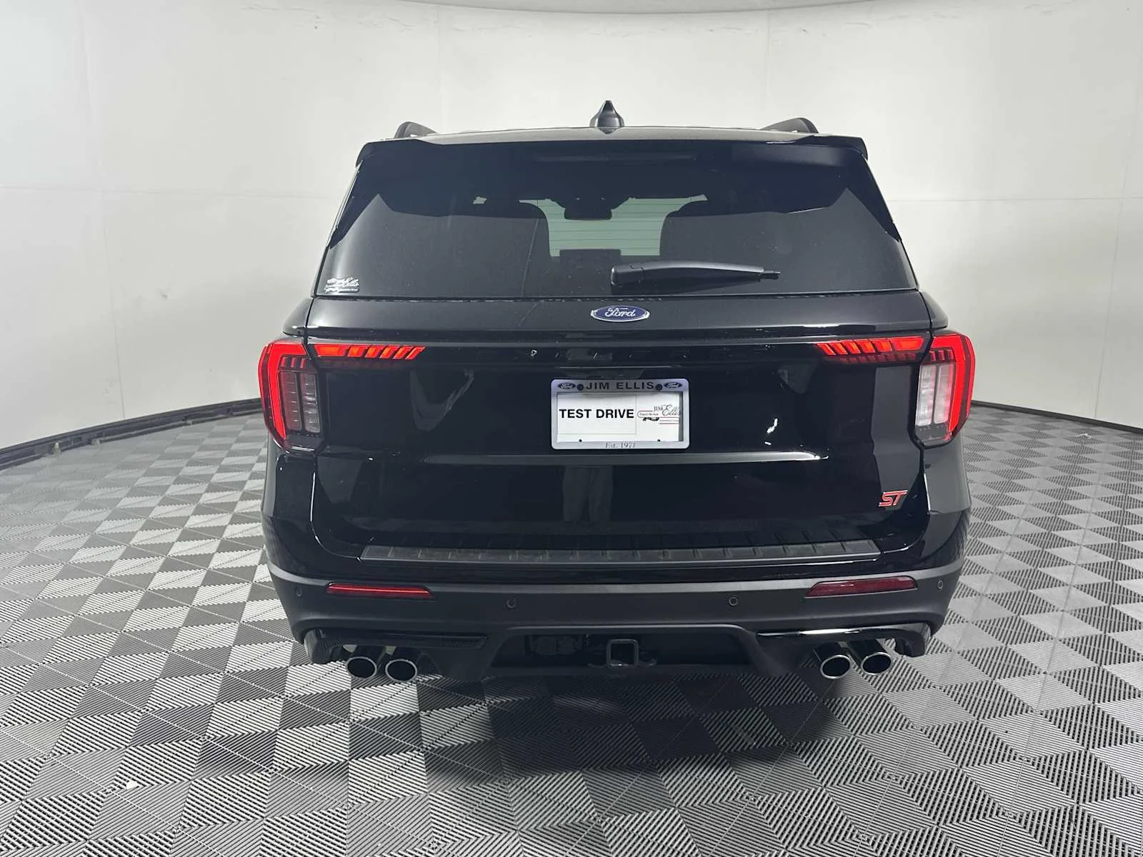New 2026 Agate Black Metallic Ford ST image 7