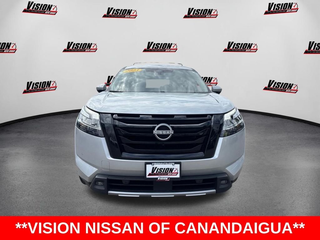 Used 2023 Silver Nissan SL image 2
