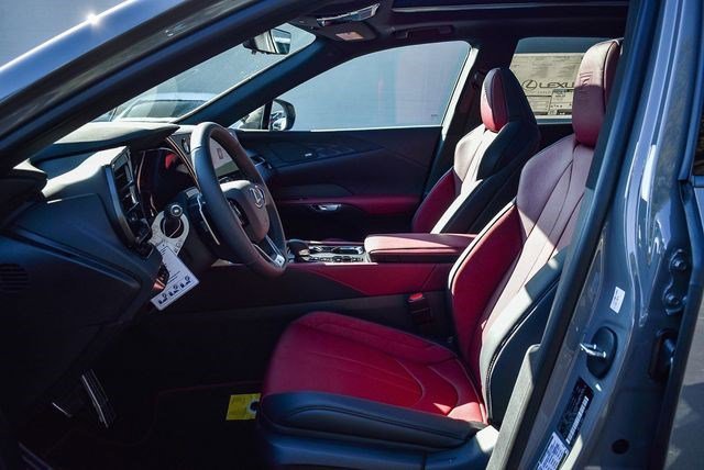 2026 Lexus RX 500h F-Sport - Photo 17