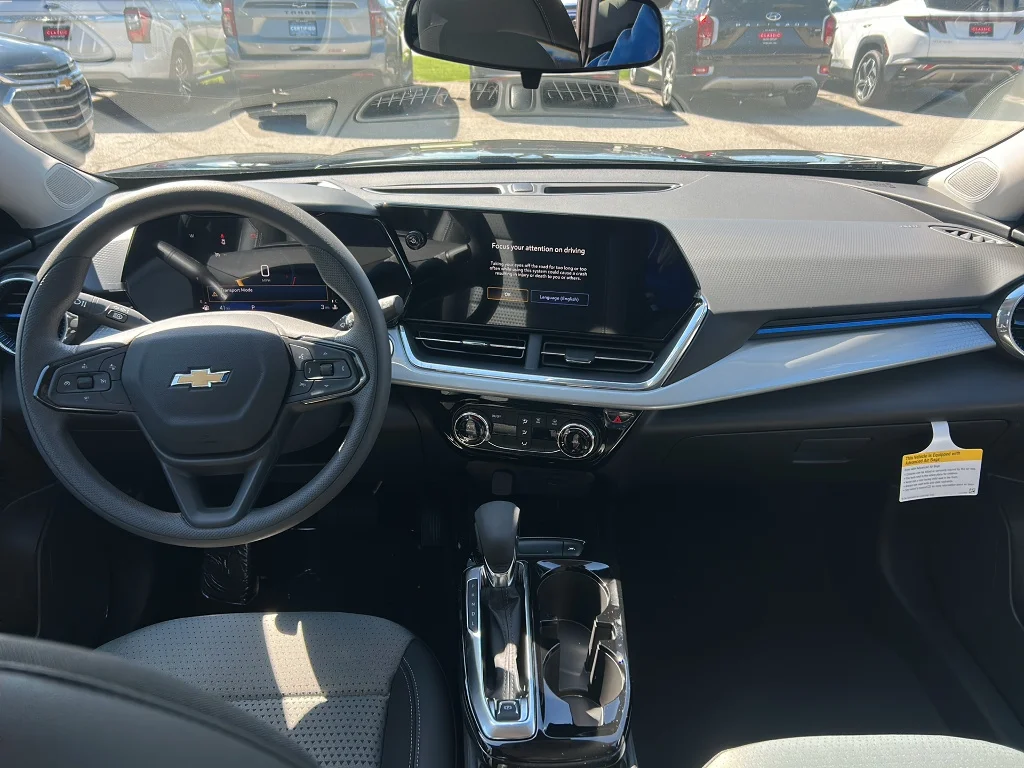 2026 Chevrolet Trax LT - Photo 6
