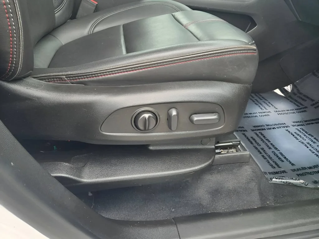 Certified Used 2022 SUMMIT WHITE Chevrolet RS image 8