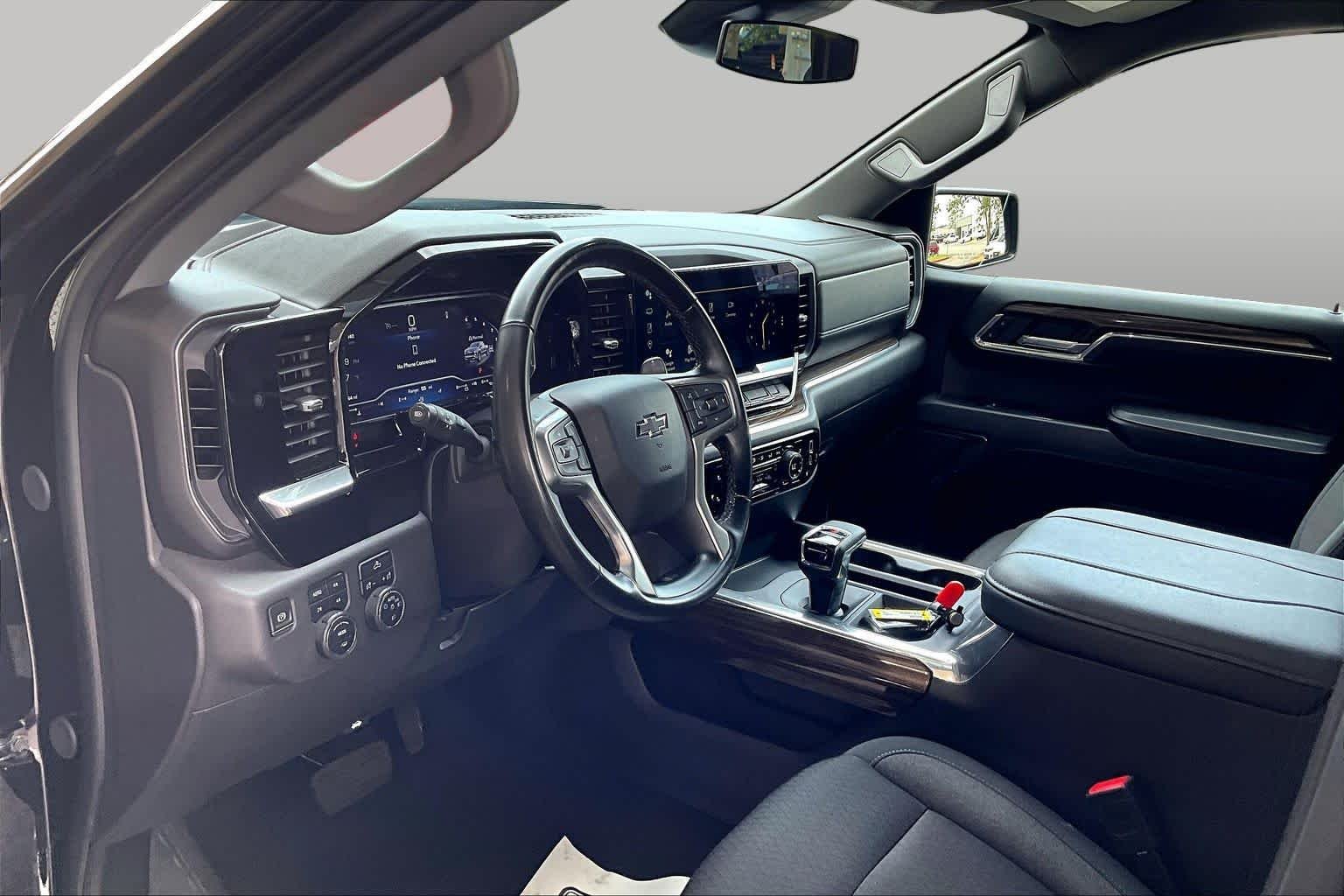 Used 2024 Black Chevrolet RST image 17