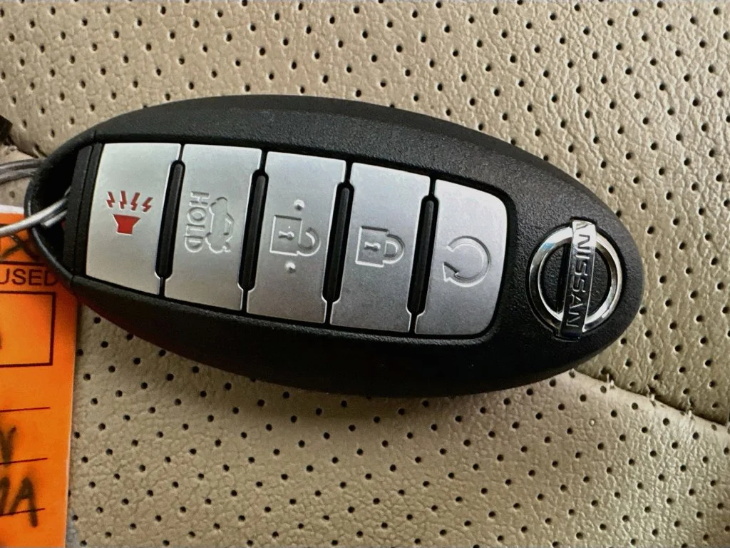 Used 2017 Gray Nissan 2.5 SL image 38