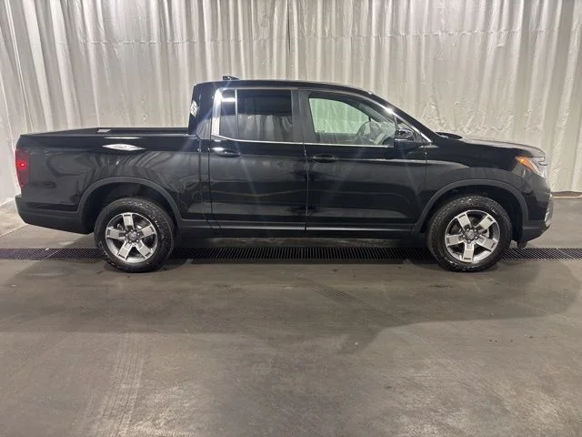New 2026 Crystal Black Pearl Honda RTL image 2