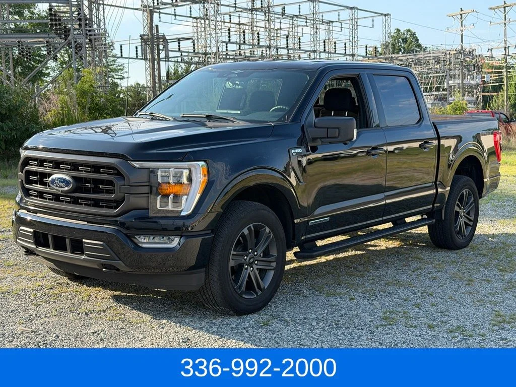 Used 2023 Black Ford XLT image 10