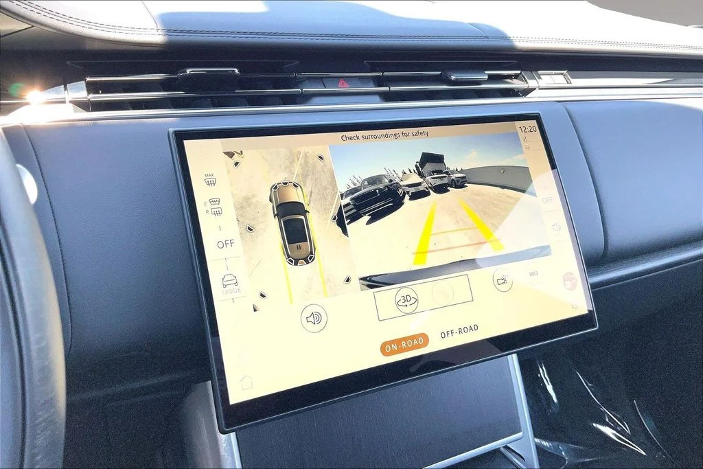 2026 Land Rover Range Rover SE - Photo 14