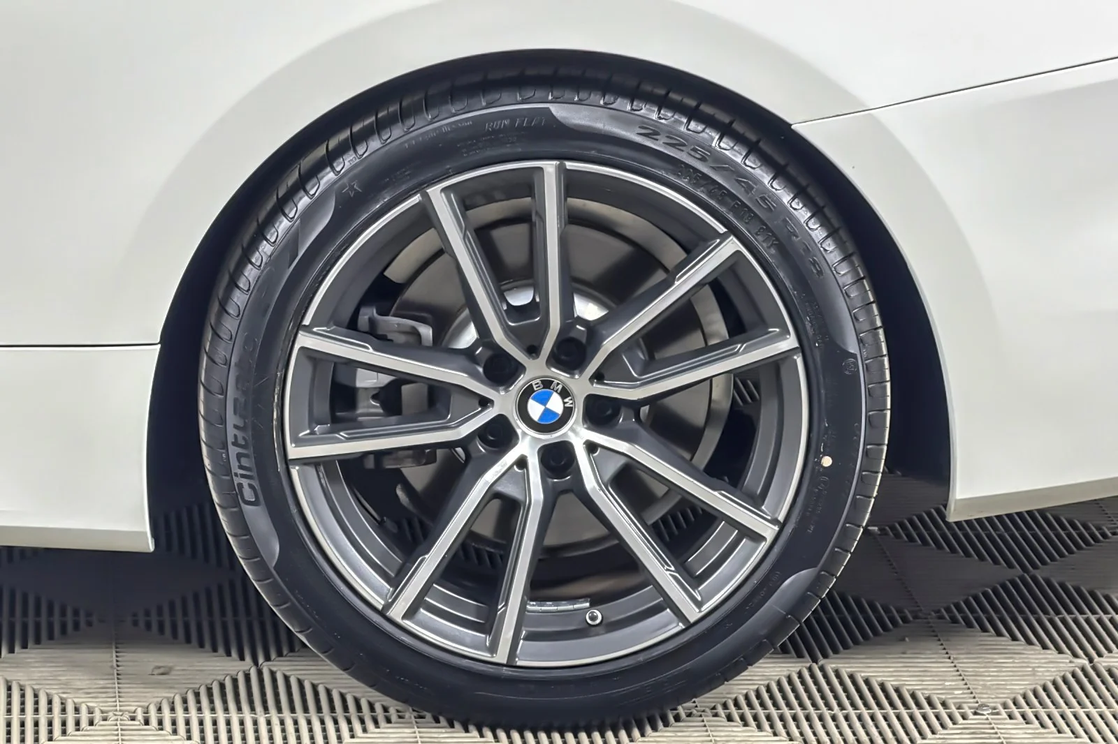 Used 2023 MINERAL WHITE BMW 430i Convertible image 26