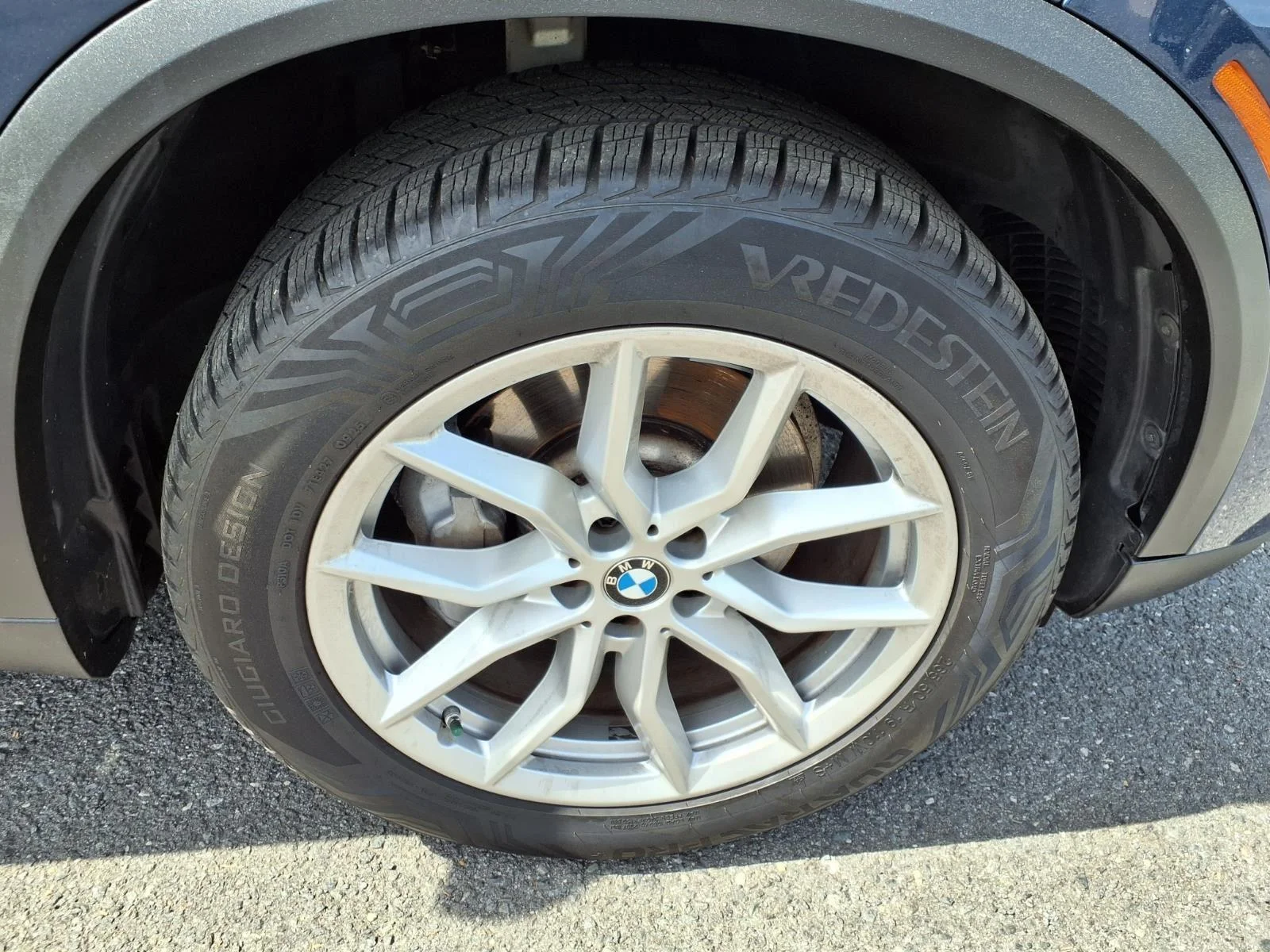 Used 2021 Phytonic Blue Metallic BMW xDrive40i image 13
