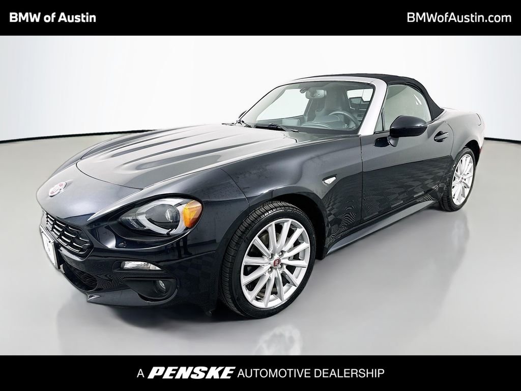 2017 FIAT 124 Spider 1.4 Lusso's photo