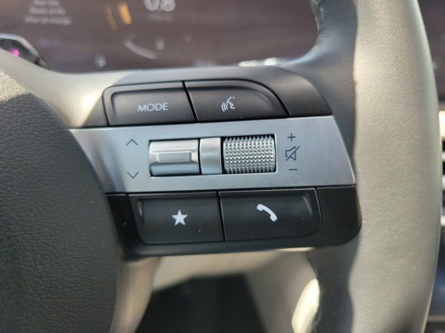 Certified Used 2025 White Hyundai SEL Convenience image 22