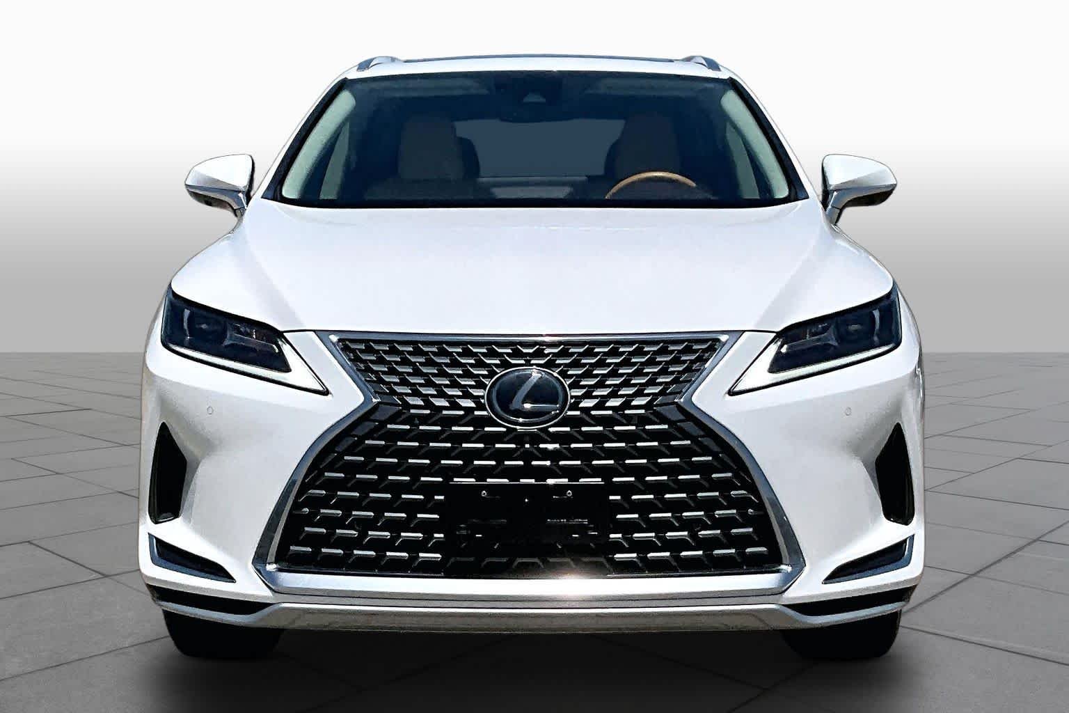 Used 2020 Eminent White Pearl Lexus  image 4