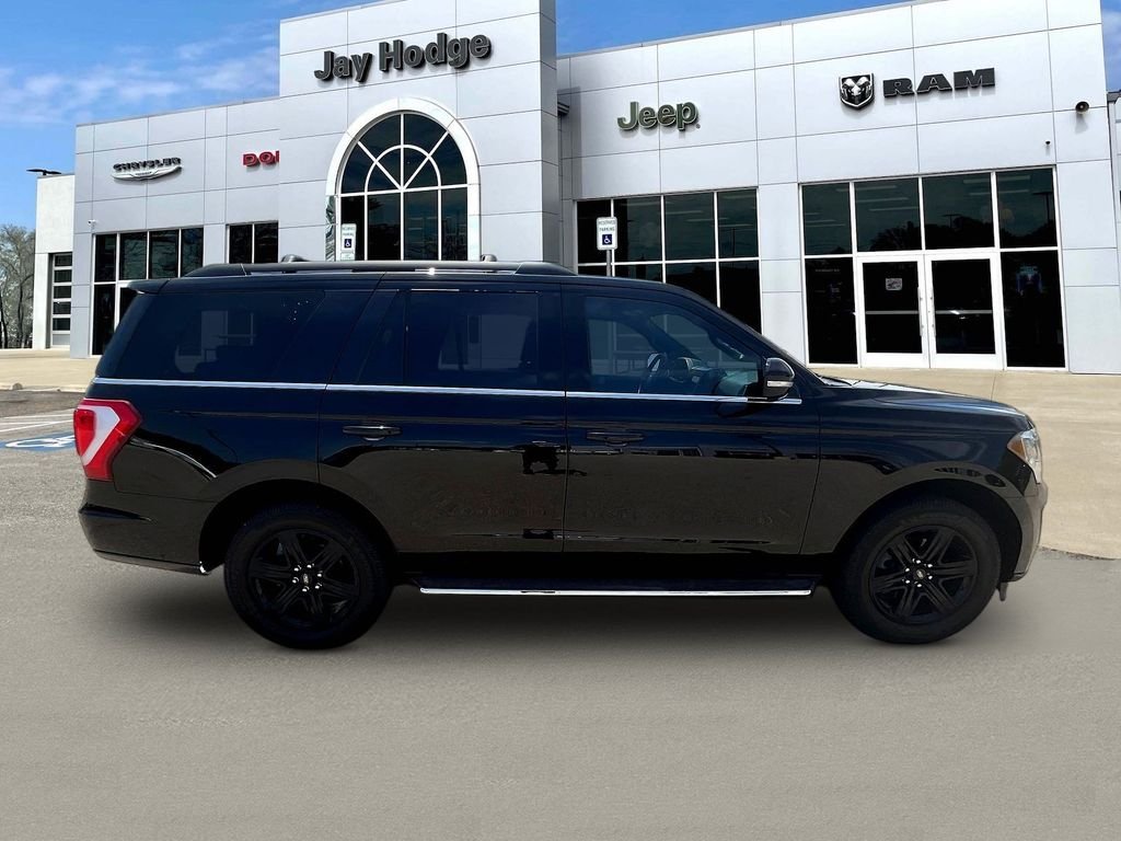 Used 2021 Black Ford XLT image 4