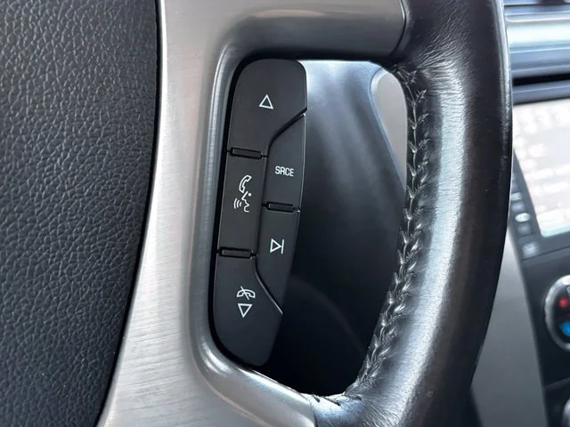 Used 2014 Silver Chevrolet LT image 11