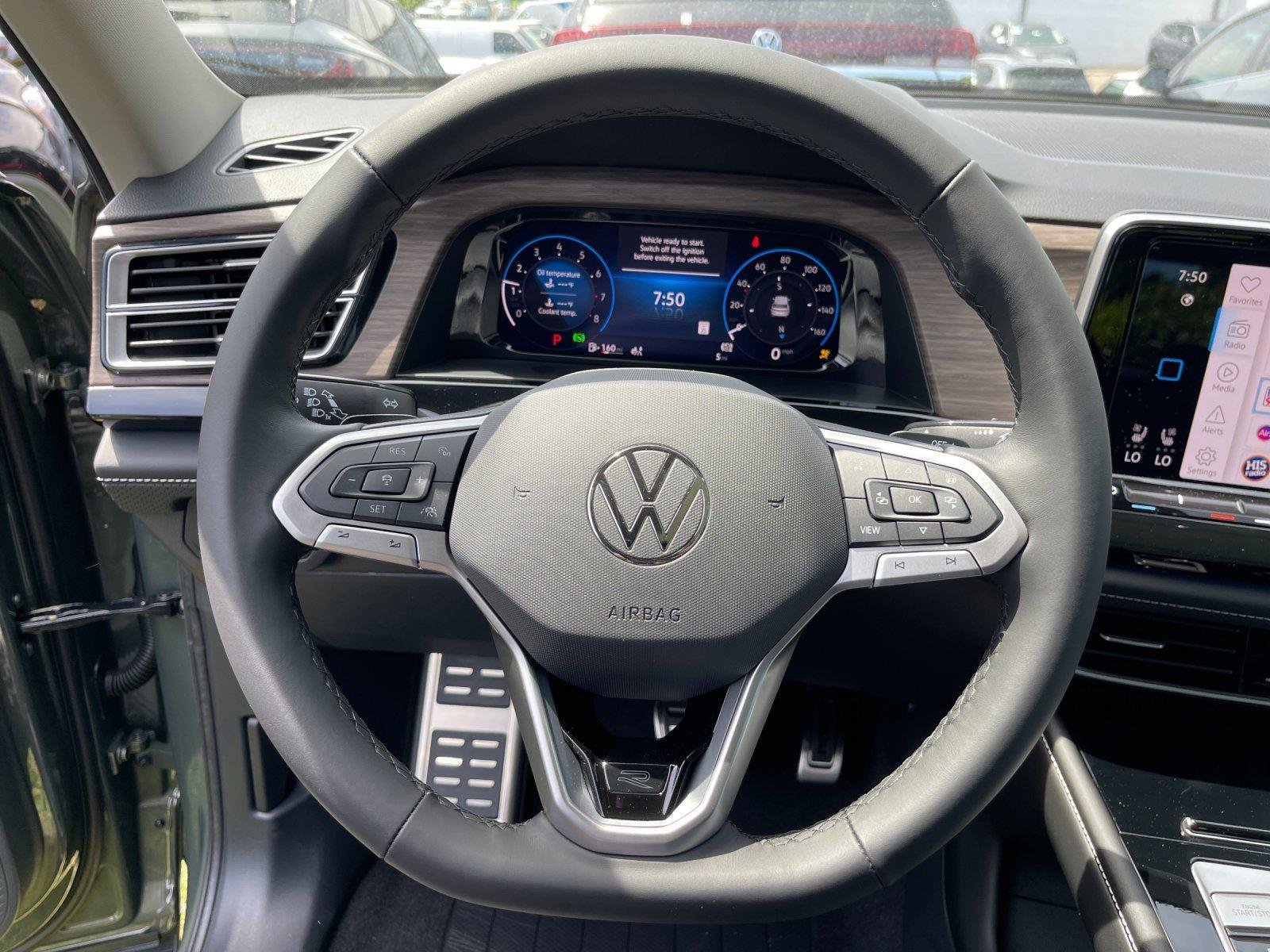 New 2026 Avocado Green Pearl Volkswagen 2.0T SEL Premium R-Line image 18