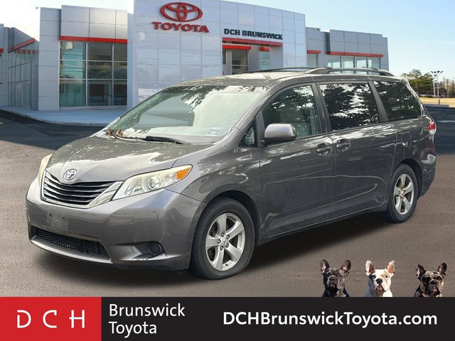 2012 Toyota Sienna LE