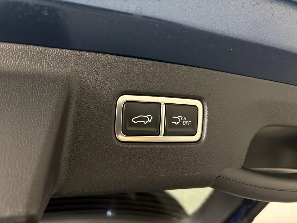 New 2026 Mineral Blue Kia EX image 43