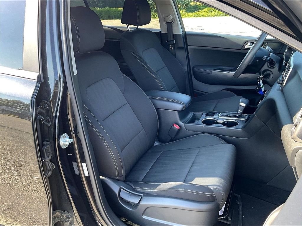 Used 2019 Red Kia LX image 11