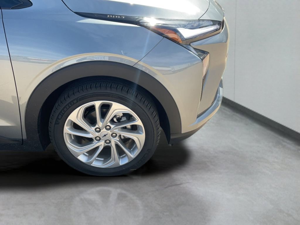 2027 Chevrolet Bolt LT - Photo 54