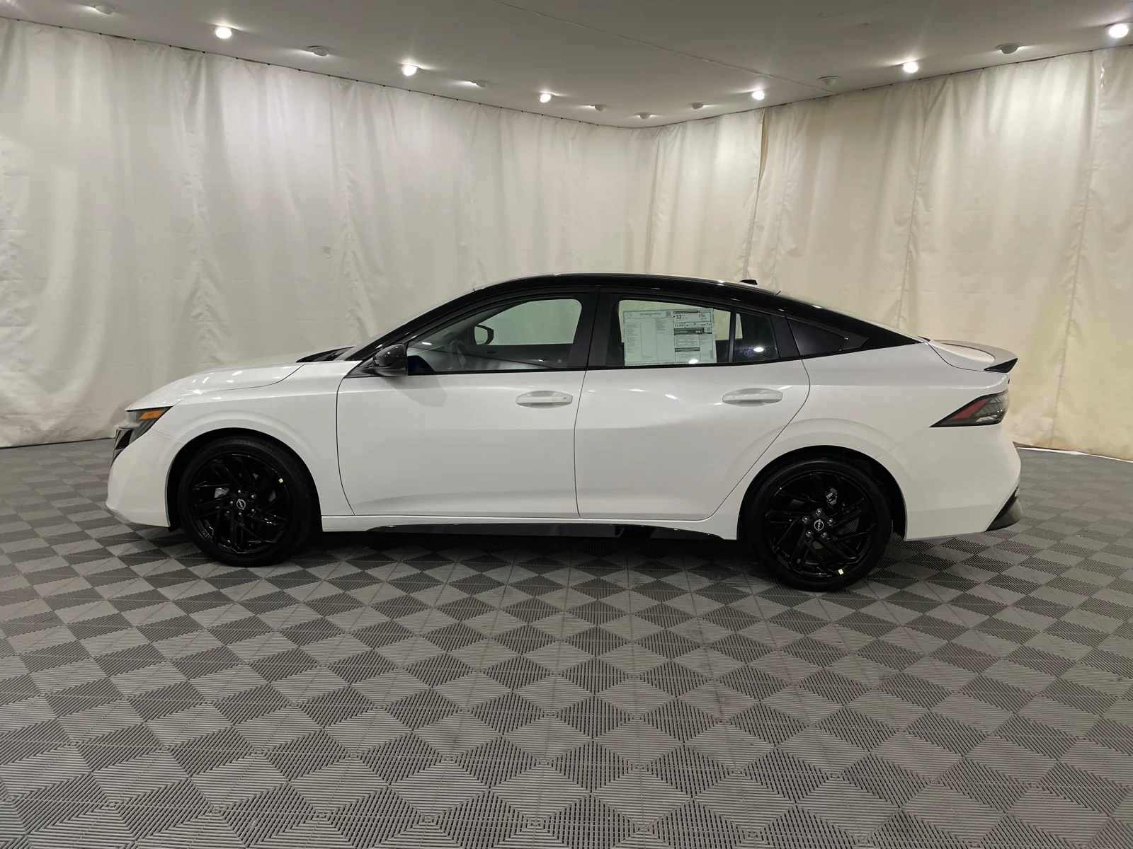 New 2027 Aspen White TriCoat / Super Black Two-tone Nissan SR Midnight Edition image 9
