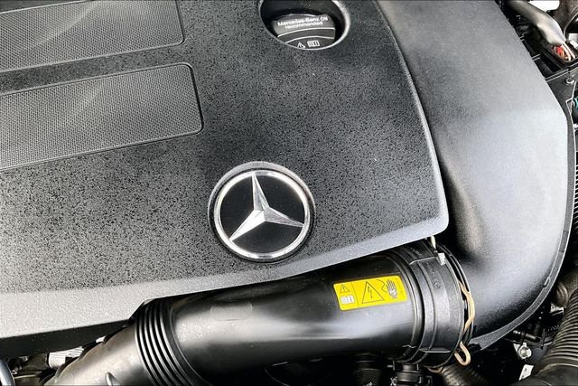 Certified Used 2022 Black Mercedes-Benz GLC 300 image 29