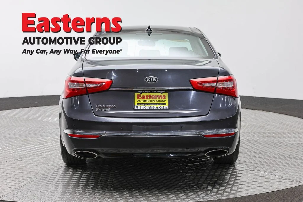Used 2014 Gray Kia Premium image 6
