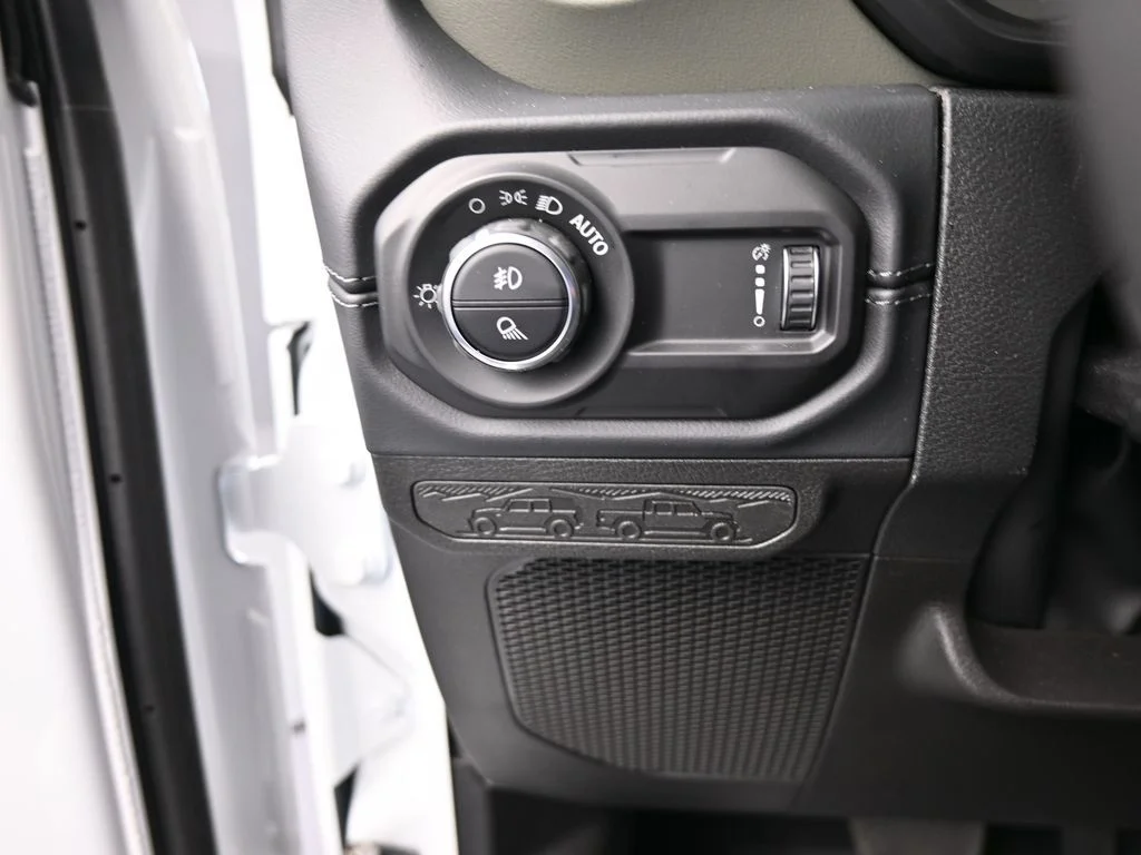 2026 Jeep Gladiator Mojave - Photo 25