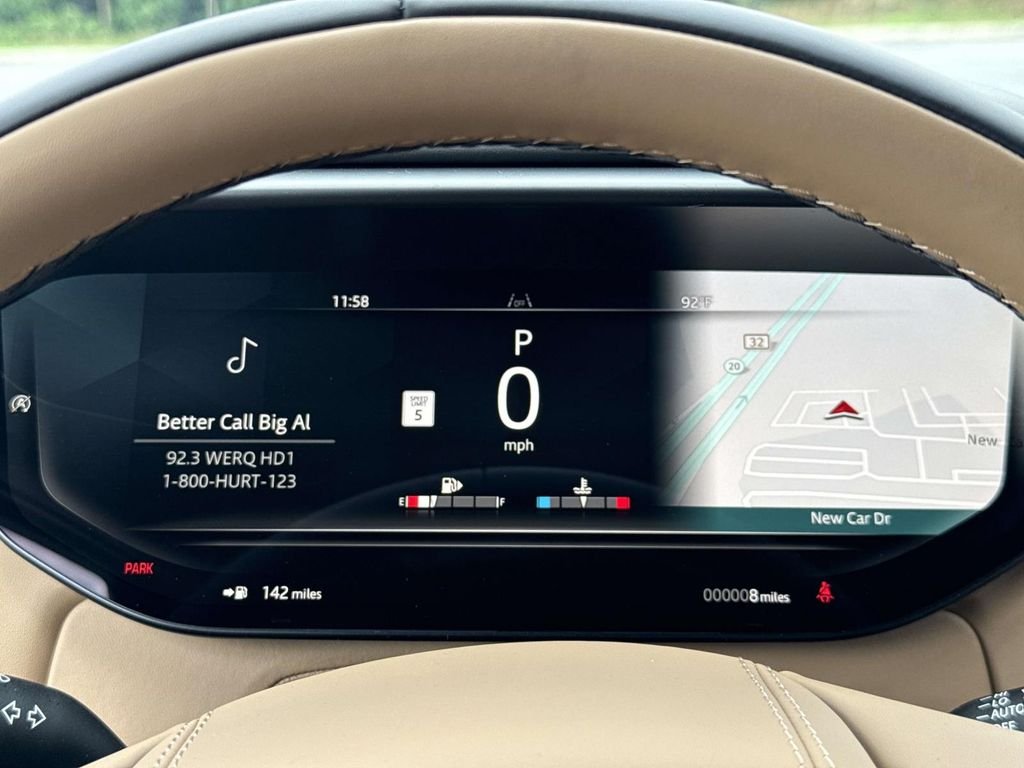 New 2026 Ostuni Pearl White Land Rover Dynamic SE image 11