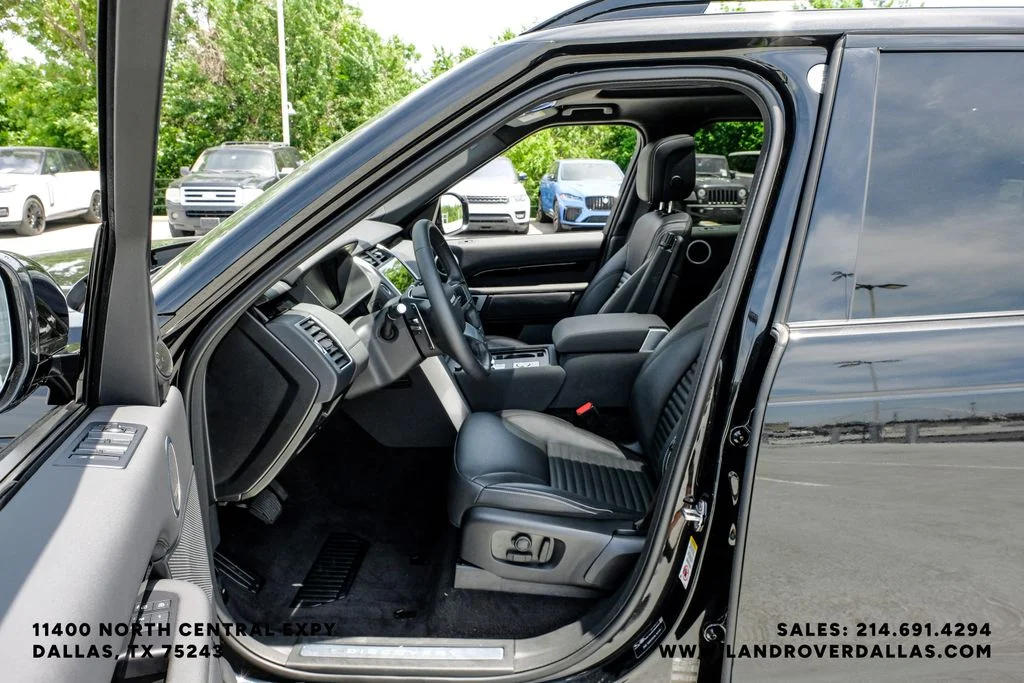 2025 Land Rover Discovery S - Photo 40