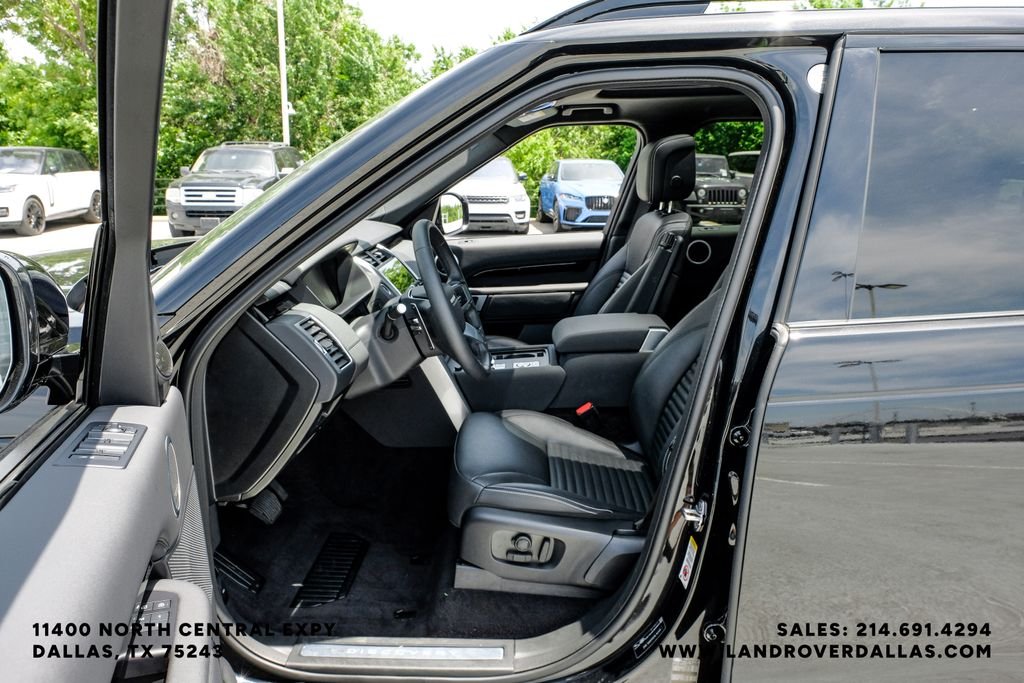 Used 2025 Black Land Rover S image 40