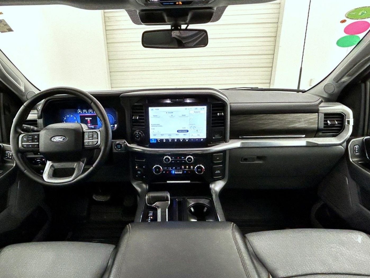 Used 2025 White Ford Lariat image 13
