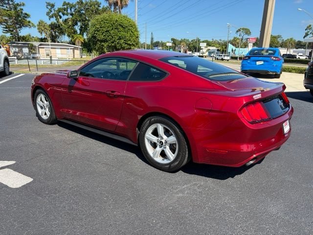 Used 2017 Red Ford V6 image 4