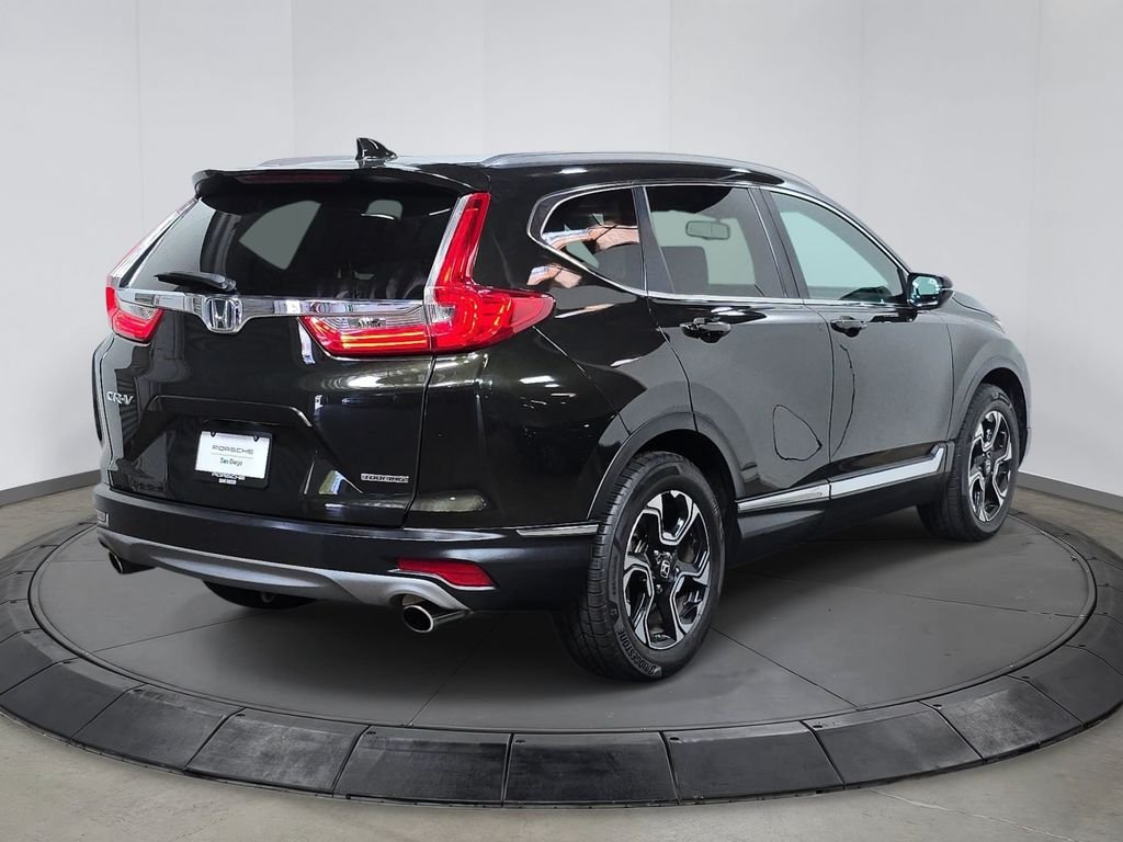 Used 2017 Black Honda Touring image 7