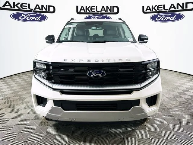 New 2026 White Ford Platinum image 9