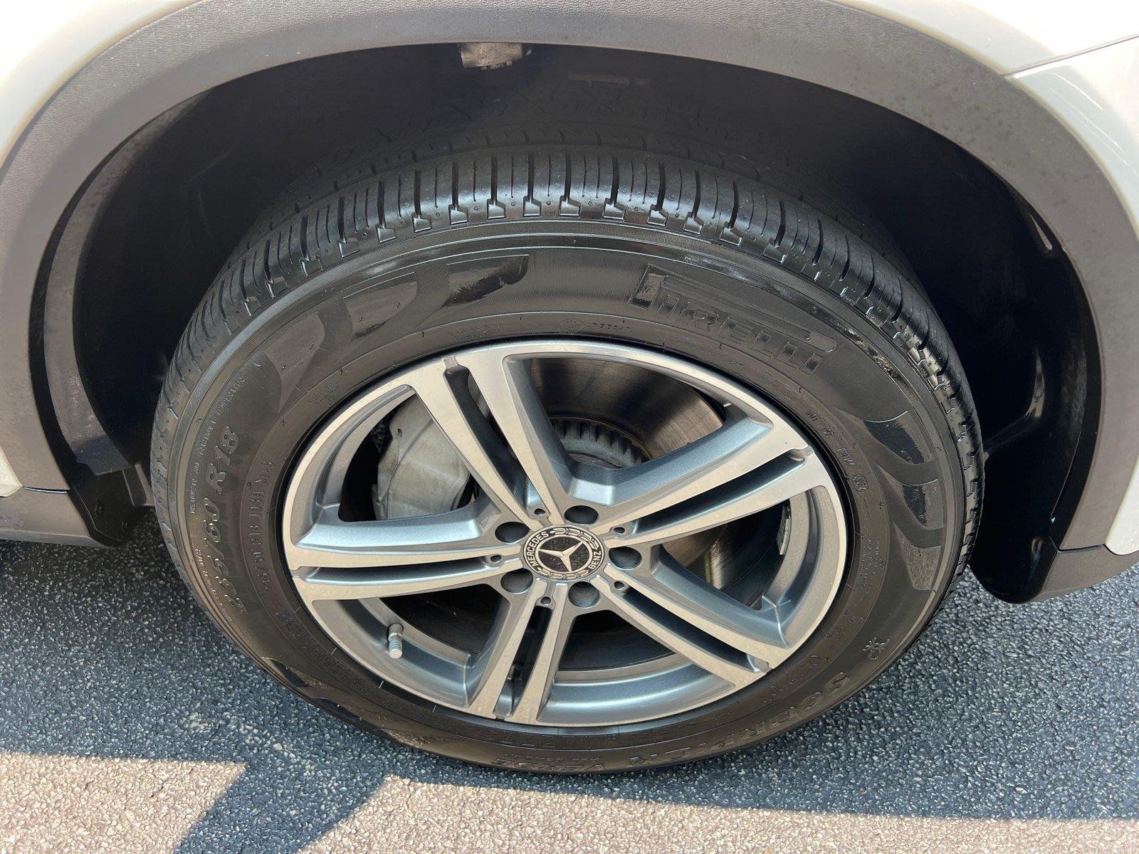 Used 2022 TAN Mercedes-Benz GLC 300 image 12